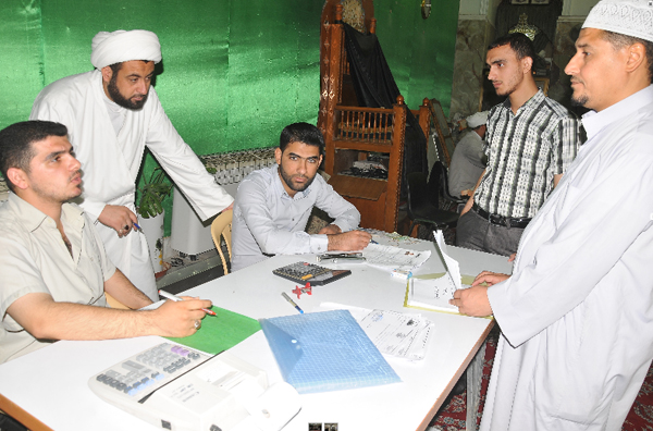 المئات من مدن الناصرية وصلاح الدين والسماوة والعمارة تتوافد الى العتبة الحسينية للمشاركة بدورات فقهية (مصور)