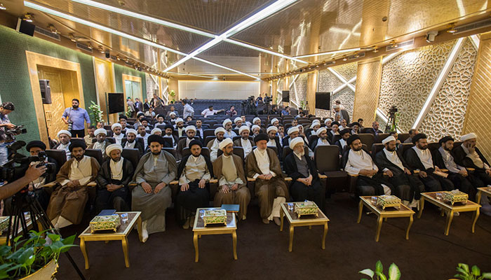 معتمدو المرجع السيستاني يجتمعون في العتبة الحسينية بمناسبة مرور عام على فتوى الجهاد الكفائي