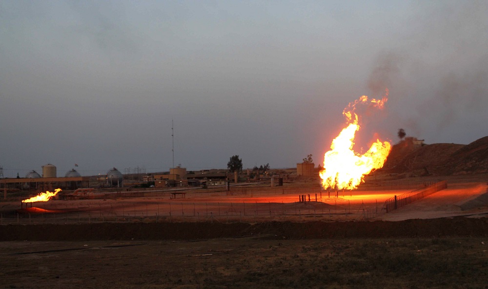 العبادي يوافق علی تسليم نفط كركوك لاقليم كردستان