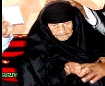 "تفاحة" اكبر معمرة في العراق تحتفظ بذكريات الملوك ولم ترَ طبيبا منذ 30 عاماً