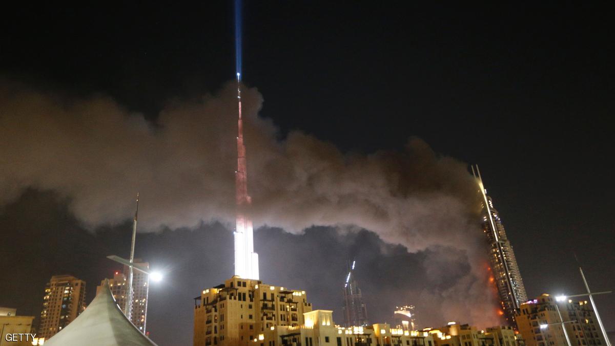 تدافع واختناق بدبي جراء حريق في فندق بالقرب من برج خليفة