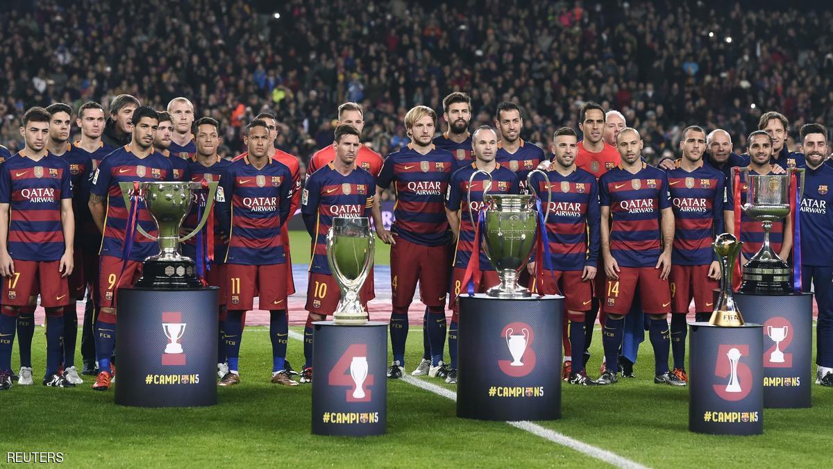 برشلونة يتصدر وينهي 2015 برقم قياسي