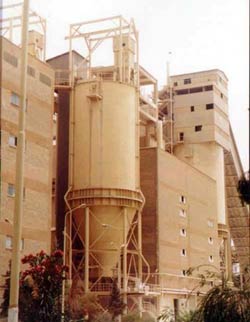 مفاوضات  بشأن استثمار معمل اسمنت كربلاء