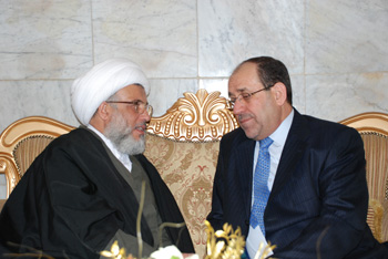 عاجل... المالكي يزور العتبة الحسينية المقدسة ويلتقي امينها العام