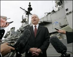 غيتس من المبكر القول ان ايران اوقفت دعمها للمتمردين في العراق