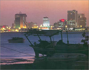 البحرين تعلن إحباط عمل إرهابي فجر الاحتفالات بالعيد الوطني