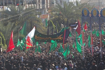 2مليون زائر يؤدون مراسيم ركضة طويريج في كربلاء