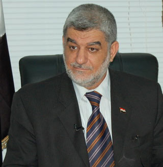 السامرائي: يحق لمن يحمل جنسية أجنبية تسلم مناصب سيادية