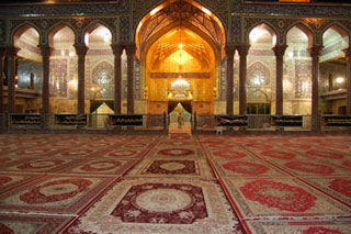 كربلاء تتشح بالسواد والمحال تغلق ابوابها في ذكرى استشهاد الإمام علي بن الحسين عليه السلام