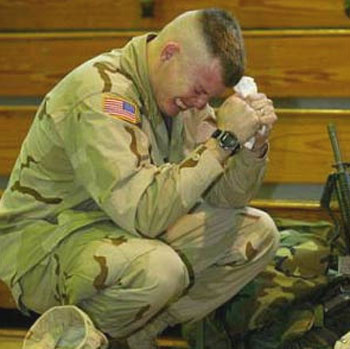 20 ألفاً من المارينز يغادرون العراق إلى أفغانستان