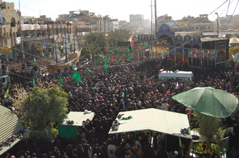 (3400) موكبا من ضمنها مواكب من بريطانيا وجزر القمر وتانزانيا والدول العربية وايران وباكستان تصل كربلاء