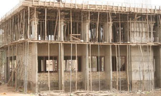 قروض مالية  لموظفي المحافظات لبناء وحدات سكنية