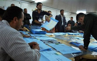 شطب 5876  بطاقة انتخابية من بطاقات التصويت الخاص في ذي قار