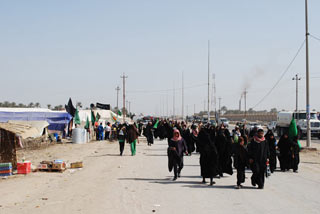 استشهاد زائر وجرح خمسة آخرين على اثر قنبلة مزروعة على الطريق جنوب بغداد