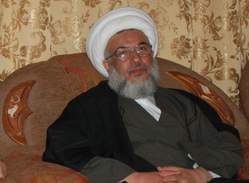 معتمد المرجعية ينقل تحيات المرجع السيستاني الى اهالي سامراء