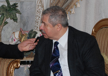 قاسم داود بعد لقائه المرجع السيستاني يؤكد ان سماحته دعا مجلس النواب أن يأخذ دوره التشريعي والرقابي