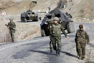 الاكراد يسيطرون على اراضي جديدة لاستباق انسحاب القوات الاميركية