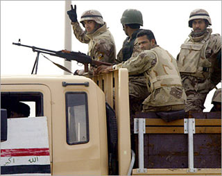 مدير عمليات نينوى يصف العلاقات بين الجيش العراقي وحرس الاقليم المتمثل بقوات البيشمركة بالطيبة