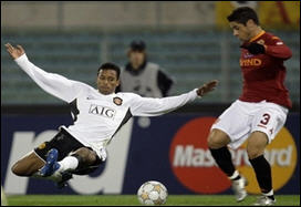 دوري ابطال اوروبا  روما يتعادل مع مانشستر يونايتد