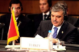 غول في بغداد، وتسهيلات تركية لعبور القوات الامريكية