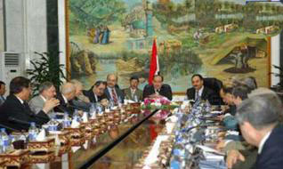 تشكيل لجنة لتدقيق الشهادات الدراسية برئاسة رئيس ديوان الرقابة المالية