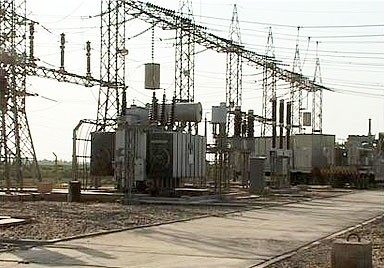 شركة أمريكية ستقوم  بنصب محطتين لتوليد الطاقة الكهربائية على الطريق الرابط  بين كربلاء والنجف