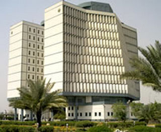 المالية تسمح للمتقاعدين المستفيدين من السلف بإرجاعها دفعة واحدة للابقاء على رواتبهم كاملة