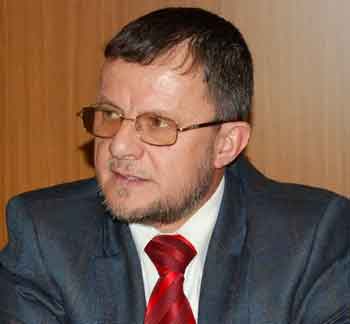 نائب عراقي  يرفض التعليق على اتهامات له بقيادته كتائب ثورة العشرين