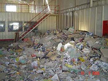 توقيع مذكرة تفاهم لانشاء معمل لتدوير النفايات وتصنيعها في كربلاء