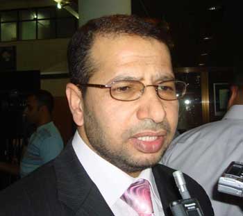 نائب عراقي يتهم جهات مسؤولة بمنع محاسبة الوزراء الفاسدين