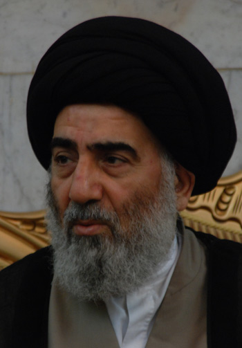 سماحة آية الله السبزواري يلقي كلمة قيـّمة بطلبة العلوم الدينية في الصحن الحسيني الشريف