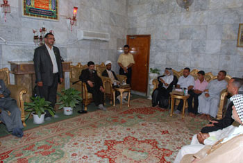 الشامي خلال تكريمه عوائل الشهداء: ان مايشهده العراق اليوم من اعمال عنف فهو من تركة النظام البائد