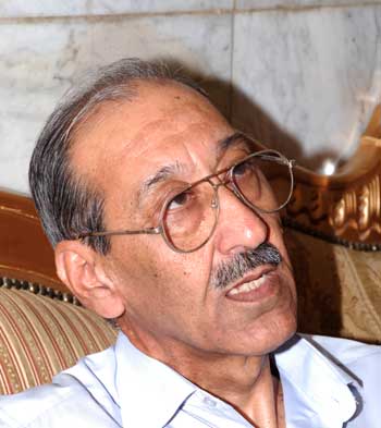 لاول مرة في جامعة كربلاء... افتتاح فرع مصرف  الرشيد وفق نظام البطاقة الذكية