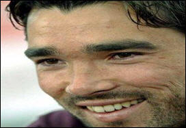 ديکو سيرحل عن برشلونة اذا لم يحرز أي لقب في 2008