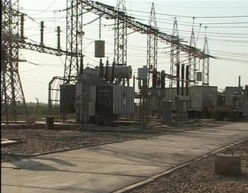 محافظ النجف وكالة : زيادة المناطق المزودة بعشرة أمبير الى خمسة عشر ساعة