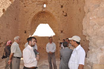 البدء باعمال التنقيب لاقدم كنيسة في العراق جنوب كربلاء