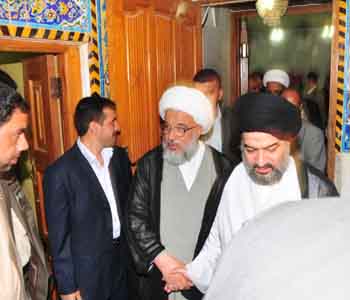 شخصيات سياسية ودينية في كربلاء تتبادل التهاني لمناسبة عيد الفطر المبارك