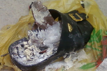 عتبات كربلاء تكرم المنتسب الذي عثر على العبوة الناسفة بالقرب من منطقة الحرمين الشريفين