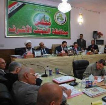 زيارات متبادلة بين مجلسي محافظة كربلاء والنجف الاشرف لتعزيز التعاون الإعلامي وتبادل الخبرات