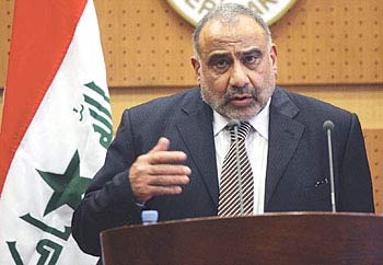 عبد المهدي خلال زيارته للمرجع السستاني : الائتلاف الوطني سيشهد دخول شخصيات وطنية مهمة سيتم الاعلان عنها في الايام المقبلة