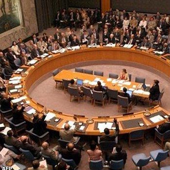 مجلس الأمن يطالب العراق والكويت بمضاعفة الجهود لحل خلافات غزو 1990