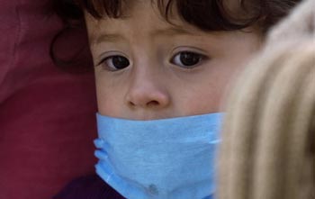 البغداديون يمنعون أطفالهم من مغادرة المنازل خوفاً من الأنفلونزا