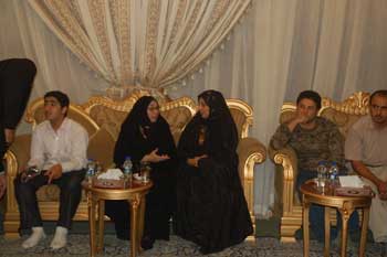 تقرير مصور :كادر مسلسل يوسف الصديق يؤدي مراسيم زيارة الامام الحسين عليه السلام