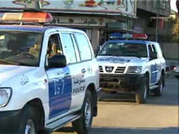 القبض على عصابة سطو مسلح قامت بسرقة مبلغ كبير من المال ومخشلات ذهبية وتم اعادة المسروقات