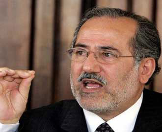 موفق الربيعي يلتقي الحريري وجنبلاط في لبنان