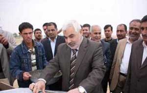 وضع حجر الأساس لتنفيذ مشروع بناء المنشات المدنية لمحطة ضخ الرزازة بكلفة  17 مليار دينار في كربلاء