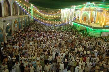 السياحة تتوقع 30 الف زائر اجنبي للعراق في عاشوراء