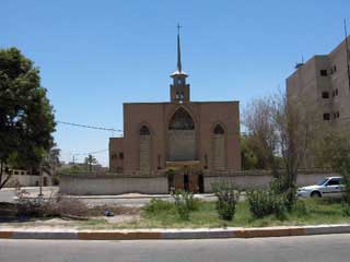 الطائفة المسيحية فى مدينة البصرة تلغى احتفالاتها بعيد الميلاد احتراما لذكرى عاشوراء