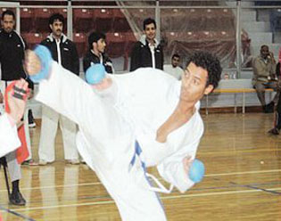 بسبب التقاطعات رئيس الاتحاد الفرعي بلعبة الكراتيه في كربلاء يقدم استقالته