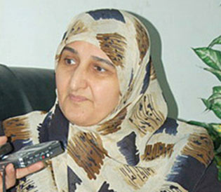 رئيسة اللجة المالية في البرلمان تزور الكويت وتعلن ان العراق مستعد ان تستثمر الكويت جزءا من ديونها في العراق